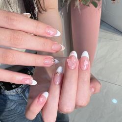 -花系美·美甲美睫精品店