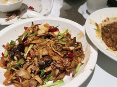 -关东小磨东北菜(漕河泾印象城店)