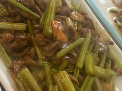 山芹鸡杂-火娃菜馆(新岭花园1期店)