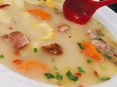 -川流不息·地道川菜·小龙虾(松东路店)