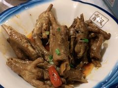 -霄汉牛三鲜湖北砂锅菜(万松园2店)