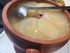 鸡汤汽锅萝卜-蜀都丰 川菜·水煮活鱼(万象九宜城店)