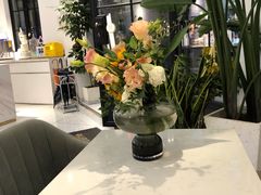 -Fridi Patisserie Cafe