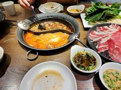 -呷哺呷哺(松江开元店)