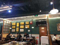 -胡须佬鸡煲四季火锅店(石厦西村直营店)