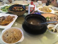 -姐妹鸭仔饭店(湾南路店)