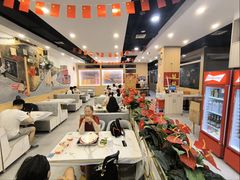 -江城燕子大排档(江汉路步行街店)