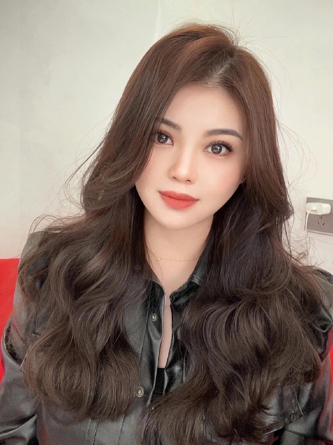 |最🔥烫发 中长发发型韩系造型烫