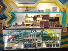 -反斗乐园π·电玩·高空拓展·蹦床(龙华天虹店)