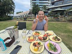 -JW万豪厨房餐厅·滨海草坪烧烤·海鲜·海景(三亚绿发山海天JW万豪酒店)