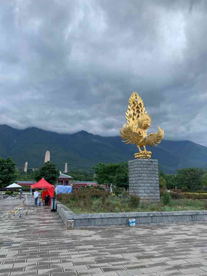 大鹏金翅鸟广场-"位于云南省大理白族自治州.大理镇.大理崇.