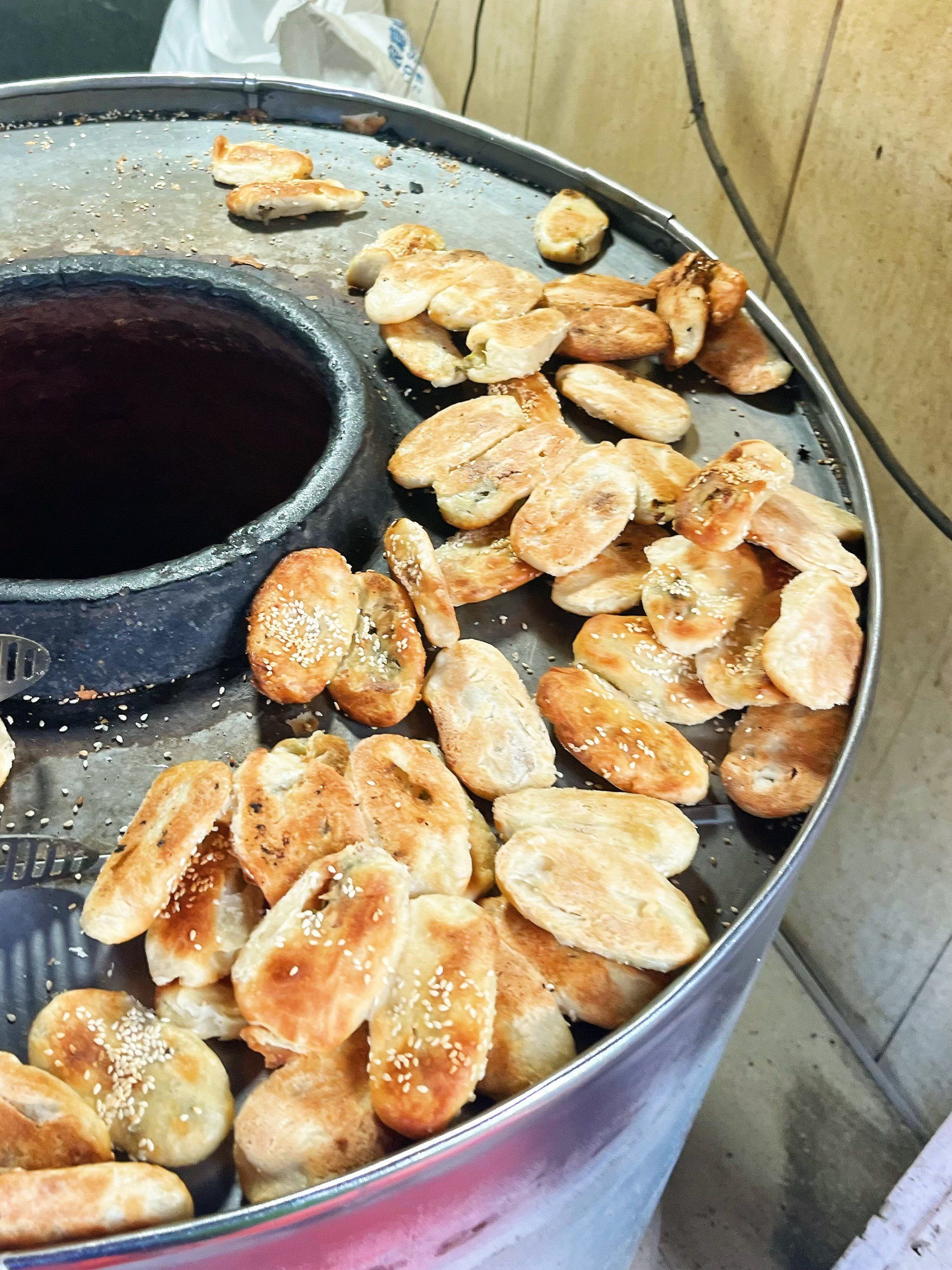 又吃到了家好吃的小烧饼