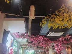 -贵府酸汤牛肉火锅·贵州老字号(飞山街店)