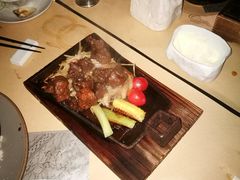 铁锄牛排-穹六人间 people 6(岳阳路店)