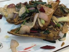 -老鄞江清水龙虾•赵赵家(江北店)