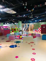 -塔塔王国·主题儿童游乐园(奥城商业广场店)