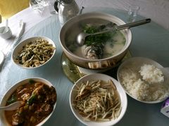 -天乐农家鱼头王(天目湖店)