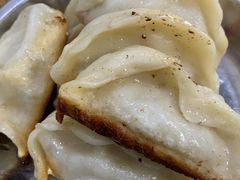 -黄阿姨锅贴大王(万航渡路店)