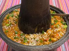 -香巴拉云南餐厅(华莱坞店)