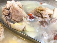 -庄老幺火锅(娄山关路店)