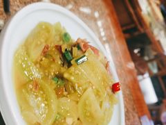 咸肉炒青番茄子-好灶头妈妈菜·千岛湖柴火鱼餐厅(桐庐店)