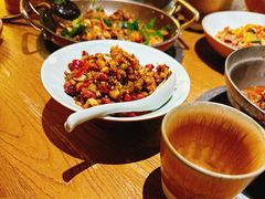-吃饭皇帝大土家民族菜(正大广场店)