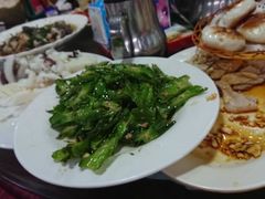 -岛中岛·海鲜大排档·万宁老字号(东澳店)