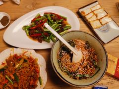 -缘生态云南菜·野生菌庭院餐厅(华侨城店)