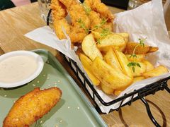 -静香HOUSE·全时段融合餐厅(七星欢乐颂店)