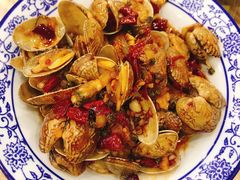 -江城燕子大排档(江汉路步行街店)