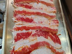 -围炉肉舍•炭烤活鳗•丹东海鲜烤肉(步行街店)