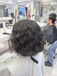 -镁连社·美联社