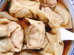 半菜半肉-古徽州馄饨店(宝安路店)