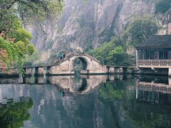 -绍兴东湖风景区