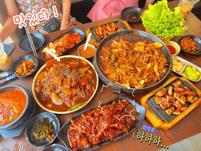 妈妈手(山大总店)-"去威海的时候朋友推荐一定要去吃的韩餐炖.