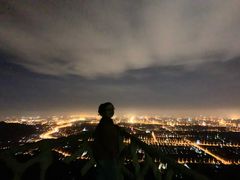 -鬼笑石后山停车场