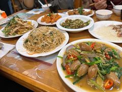 -正宗普宁豆干坊·洪记砂锅粥(红领巾路店)