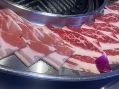-哈哈碳都·牛肋条无限自助烤肉(台江万达店)
