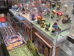 -泡泡玛特POPMART(上海环球港店)