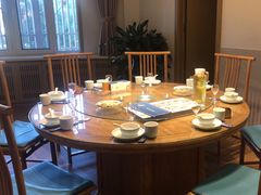 -严记小天府酸菜鱼(西四路店)