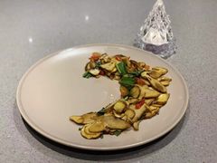 -半山腰·云南菜(侨福芳草地店)