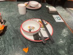 -新白鹿餐厅(湖滨银泰IN77C区店)