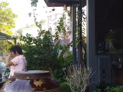 -老板很二(吉大店)