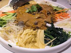 七彩手工大拉皮-上关东东北菜(夫子庙水游城店)