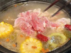 -野迹·石橄榄鸡·烧烤(新洲店)