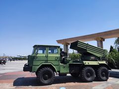 -泰达航母主题公园