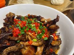 腊肉蒸腊牛蛙-渔乡米香·剁椒鱼头(四方坪店)