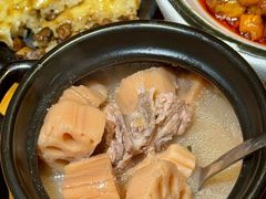 -莲餐厅·湖北菜·潜江小龙虾店(愚园路店)