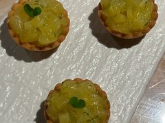 -VERIE BAKEHOUSE