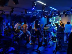 -TANGO LIVEHOUSE动感单车(巴黎春天店)